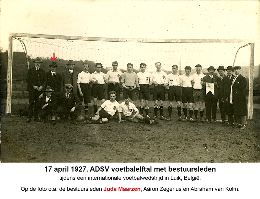 1927-Voetbal_Luik.jpg